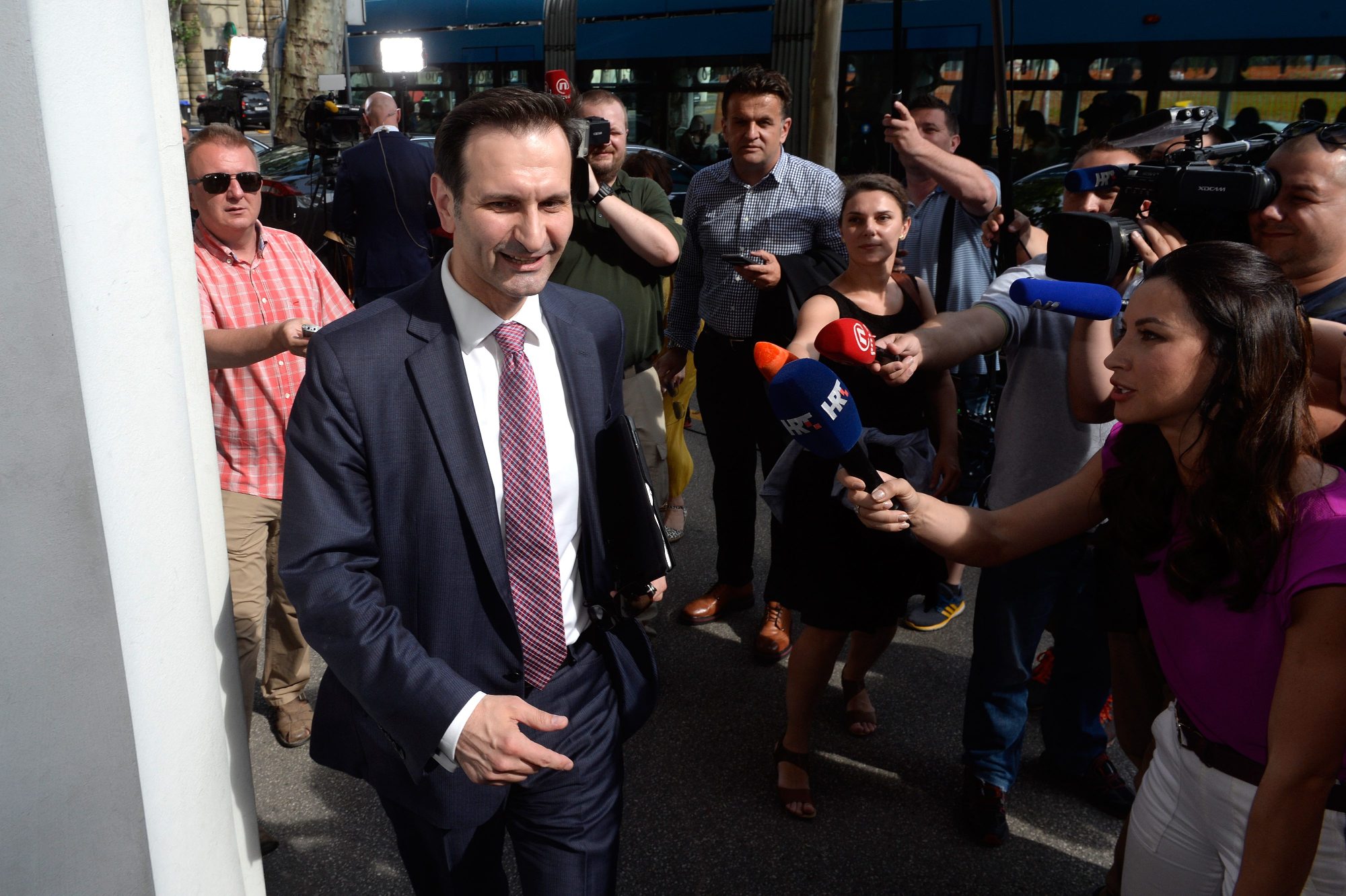 Miro Kovač prije početka sjednice Predsjedništva HDZ-a