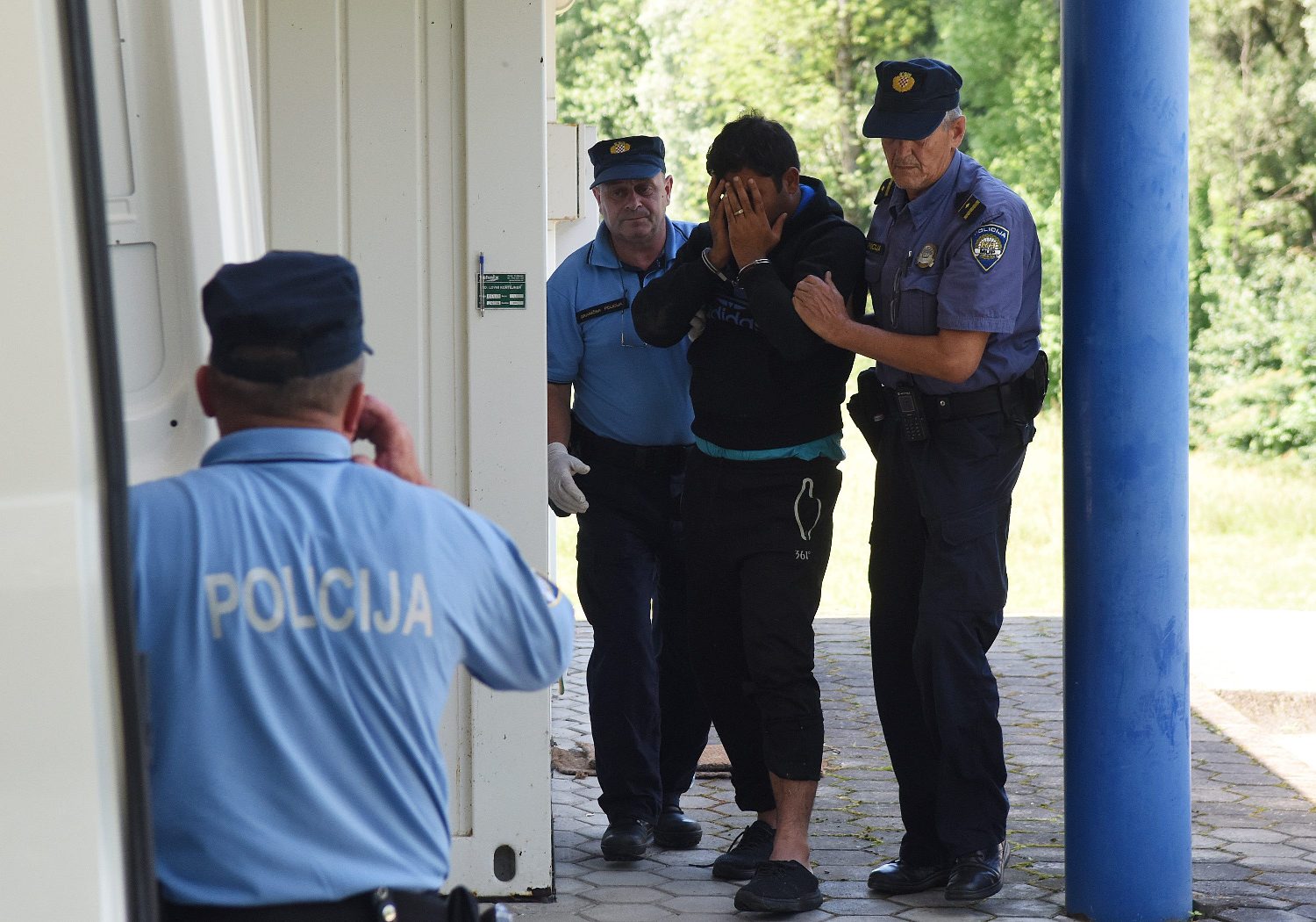 migrant_karlovac9-060618