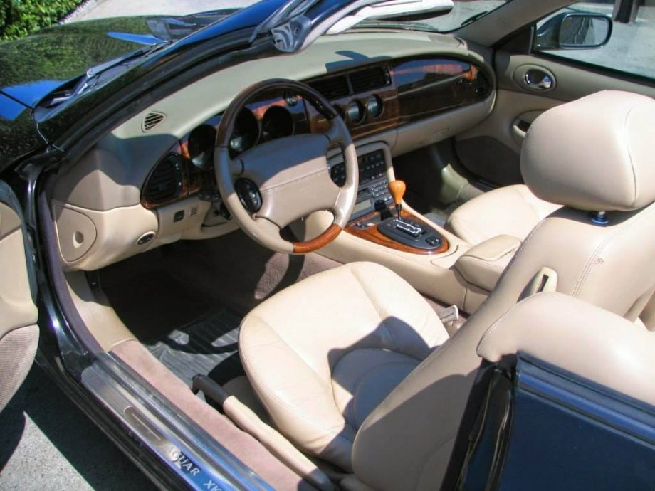 jaguar-xk8-cabrio-slika-89056402_1