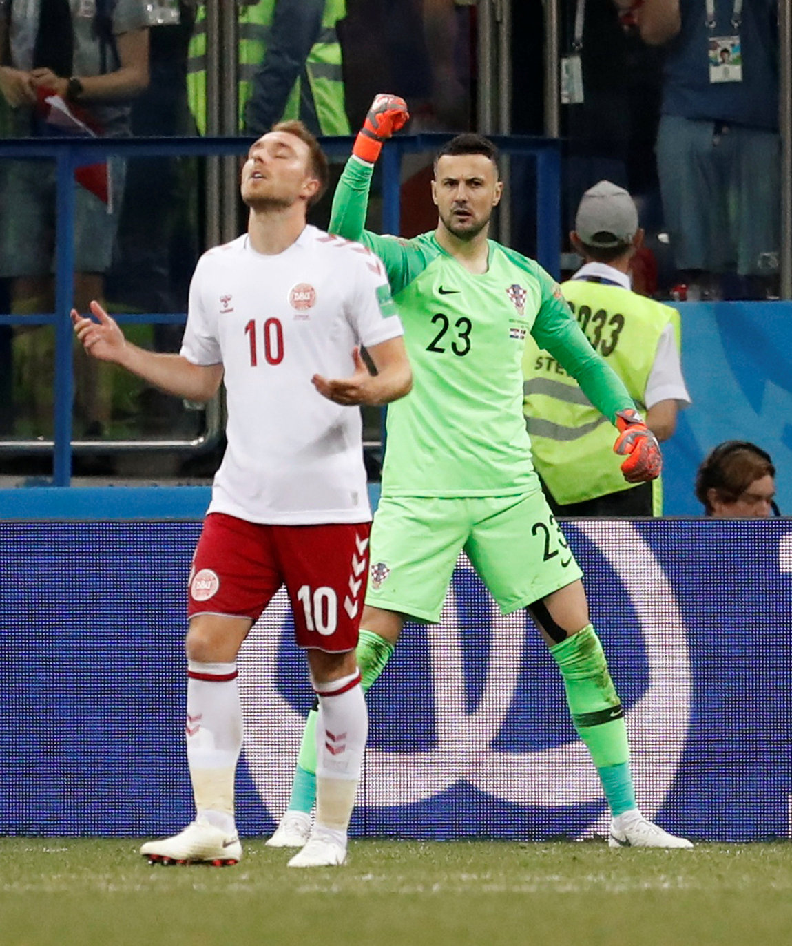 2018-07-01T204425Z_364467589_RC1889F32D40_RTRMADP_3_SOCCER-WORLDCUP-CRO-DNK