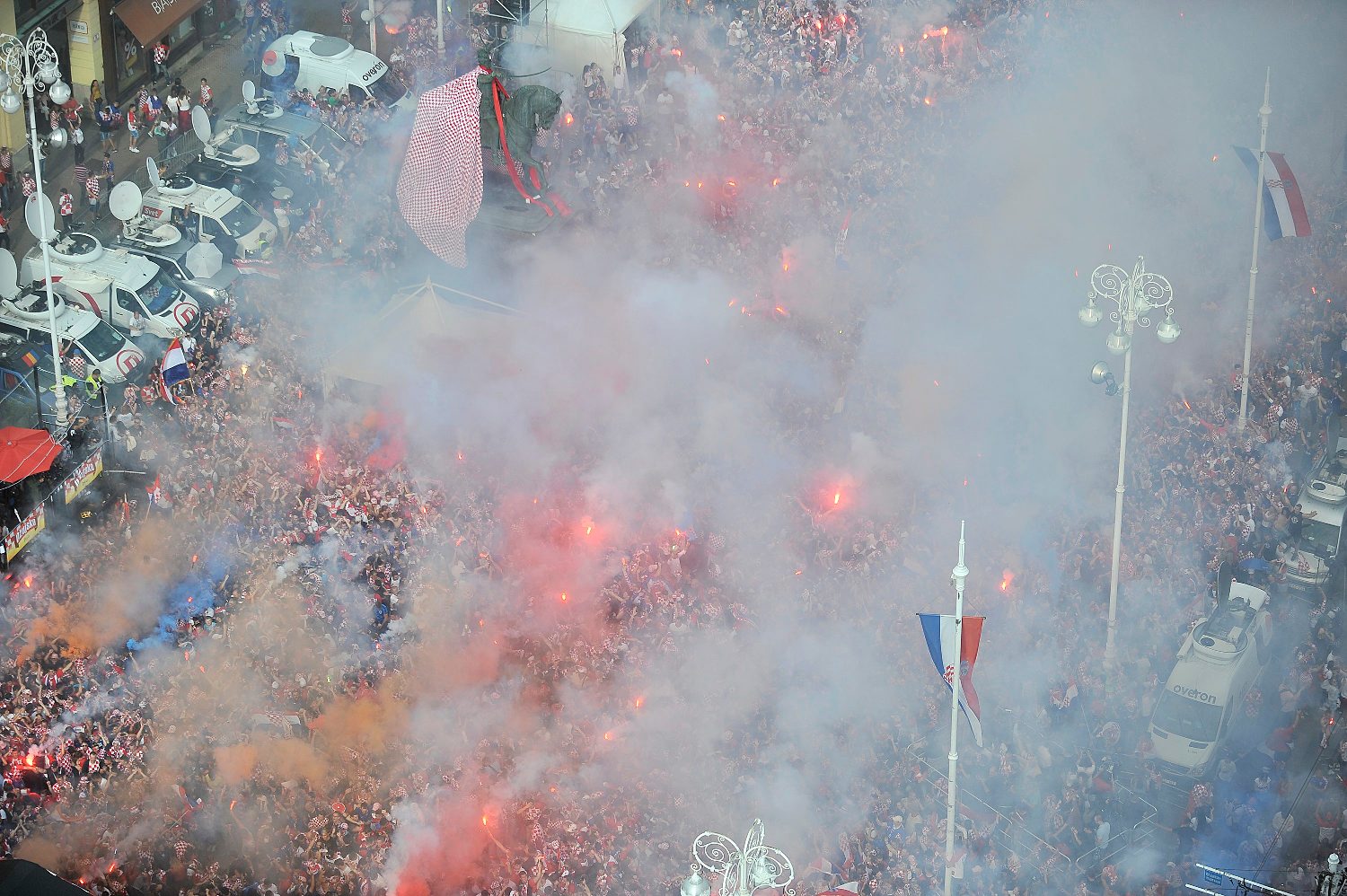 navijaci_trg42-150718