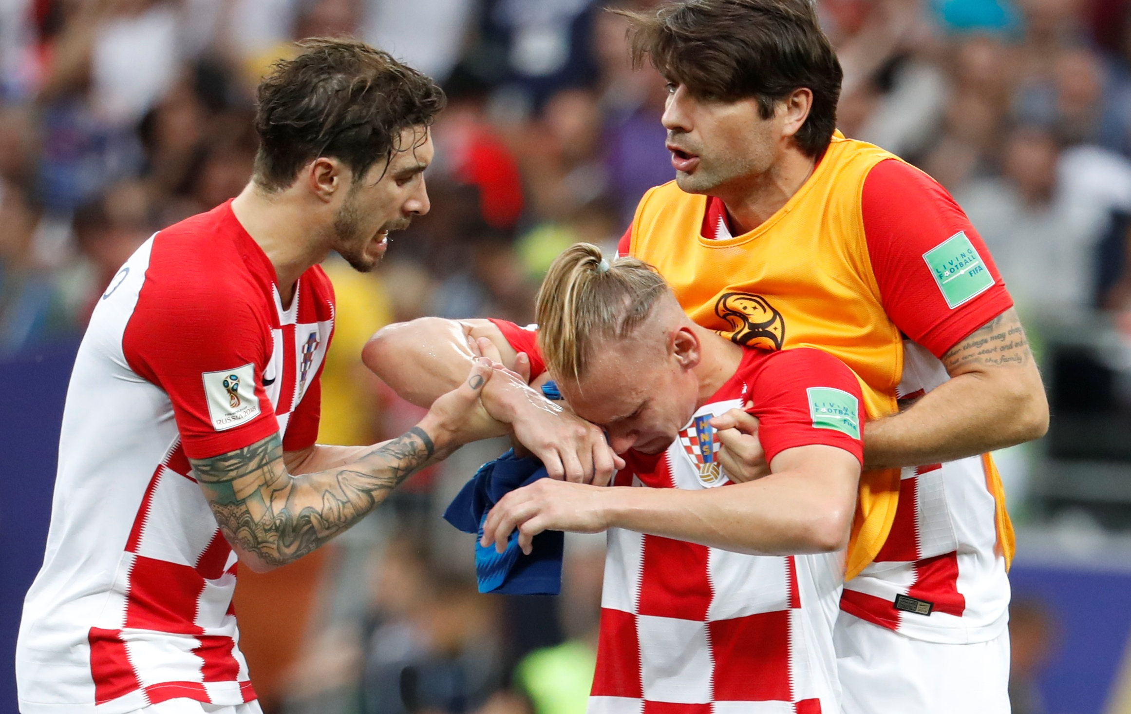 2018-07-15T170840Z_1038095671_RC1F7981C1E0_RTRMADP_3_SOCCER-WORLDCUP-FINAL