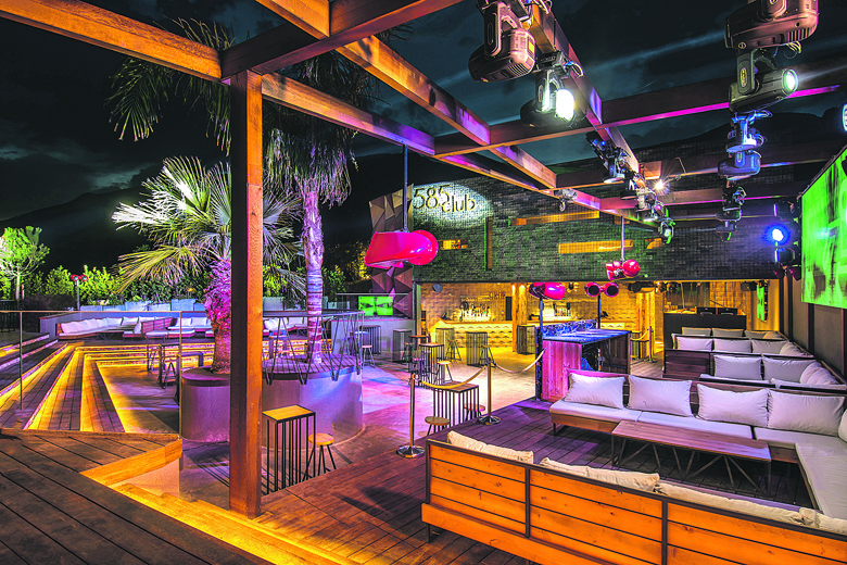 197262-252011-_D5M7019