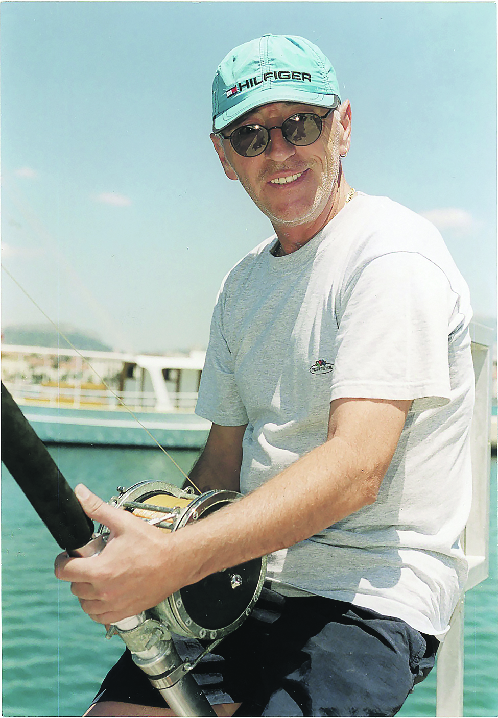 197950-252963-Oliver012