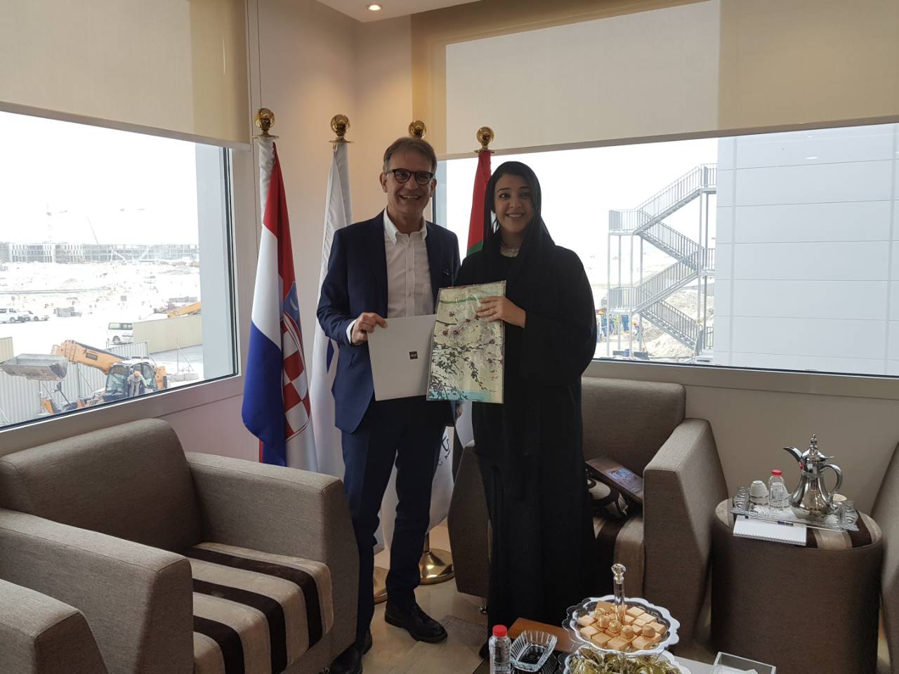 Ministar turizma Gari Cappelli i ministrica za međunarodnu suradnju Reem Al Hashimy