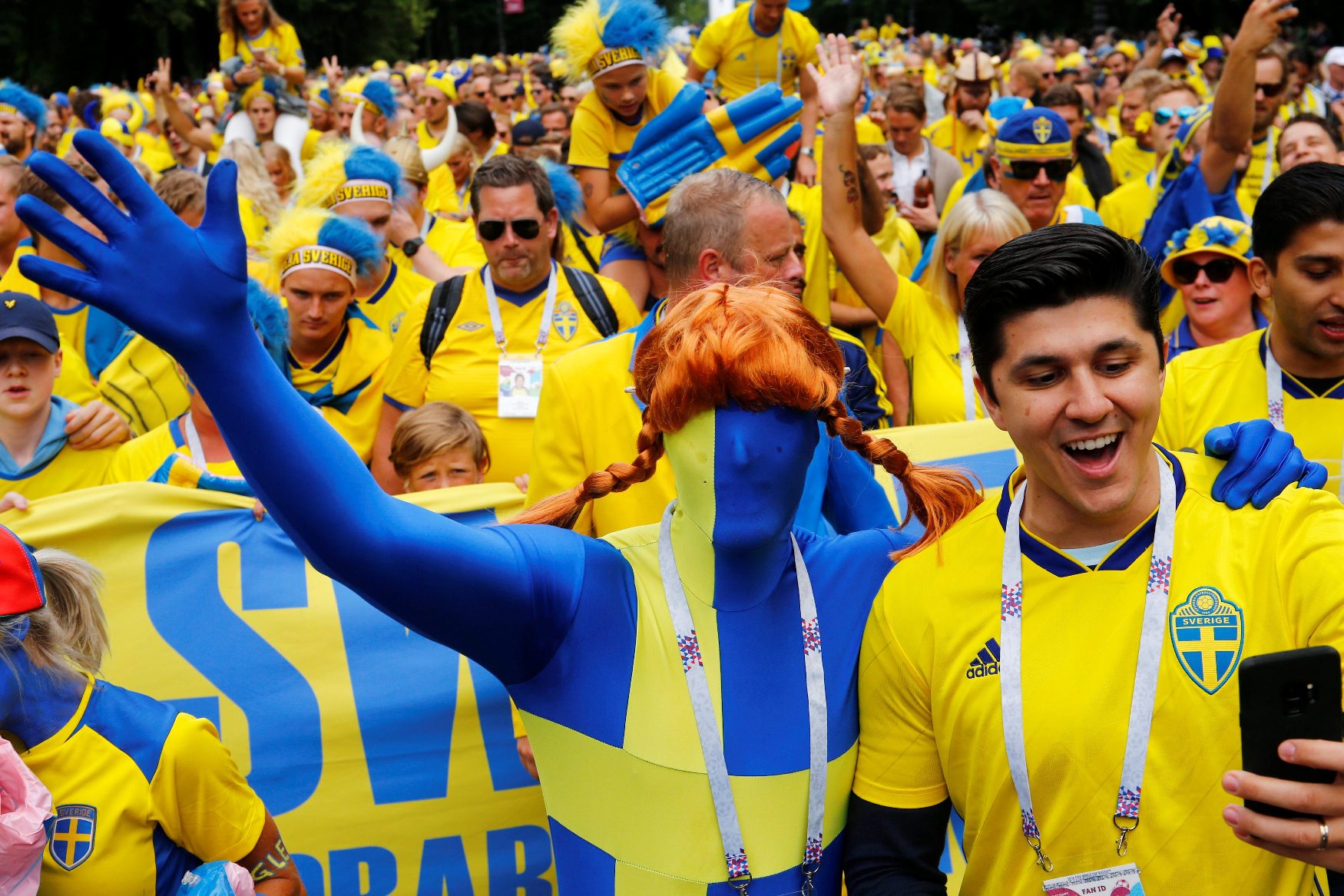 2018-07-03T125318Z_908902613_RC129D232EE0_RTRMADP_3_SOCCER-WORLDCUP-SWE-SWI