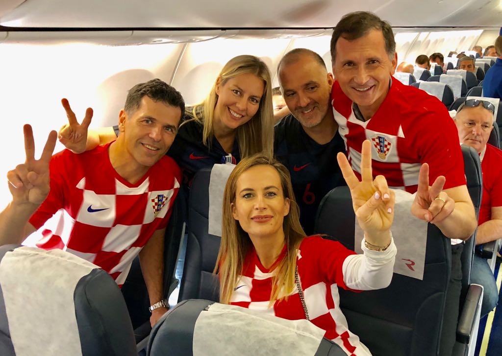 Zoran Primorac, Veljko Mršić i Dragan Primorac u društvu supruga