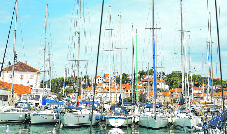 194581-247730-acimarina_milna1-010718_1