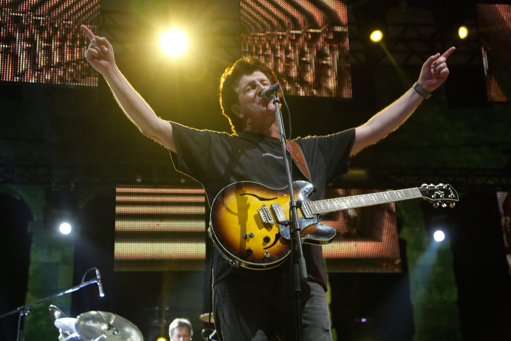 bajaga_arena03-110818