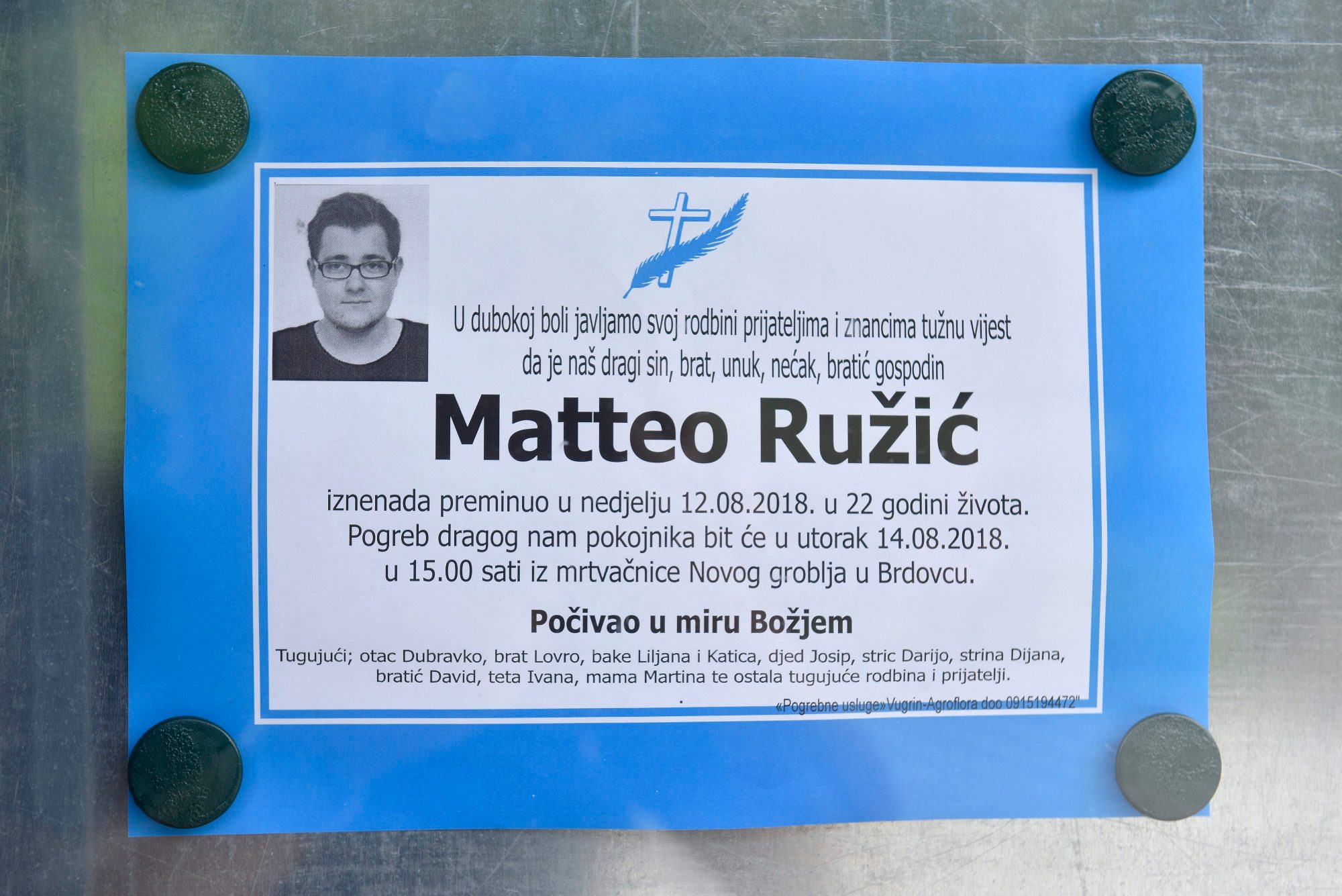 ruzic_sprovod1-140818