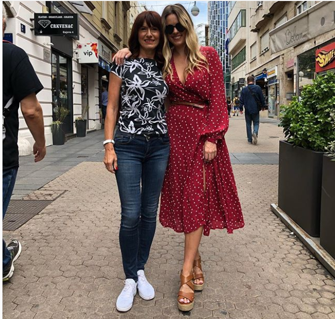 Mama i Andrea na špici