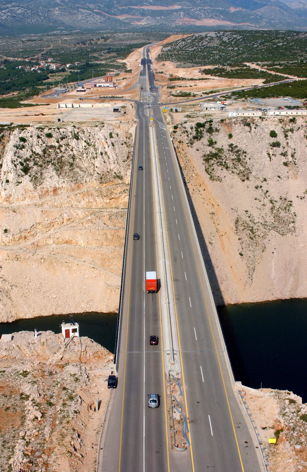 Maslenički most, autocesta A1