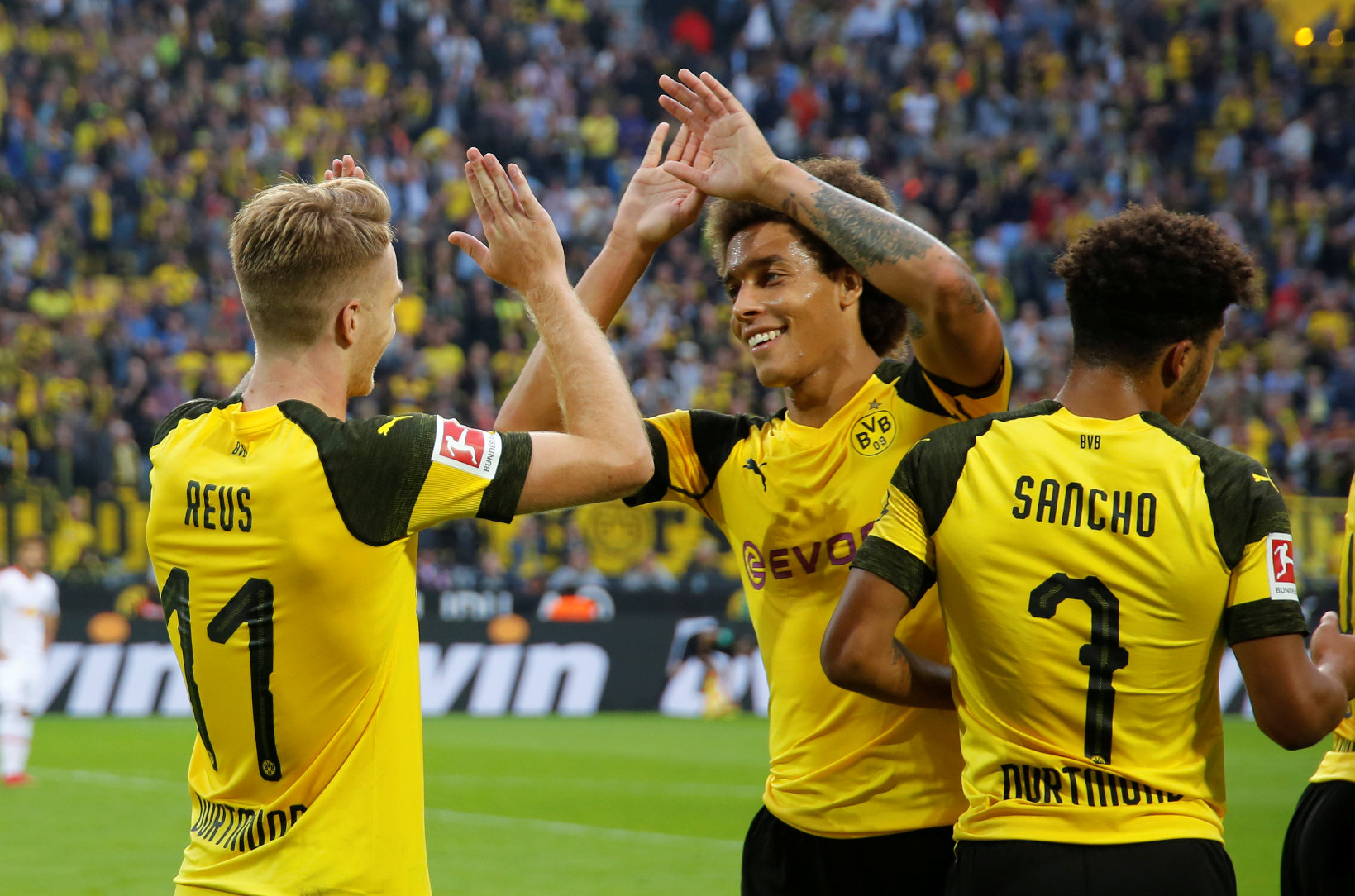 2018-08-26T180613Z_1060950254_RC16CDFA4BB0_RTRMADP_3_SOCCER-GERMANY-DOR-RBL