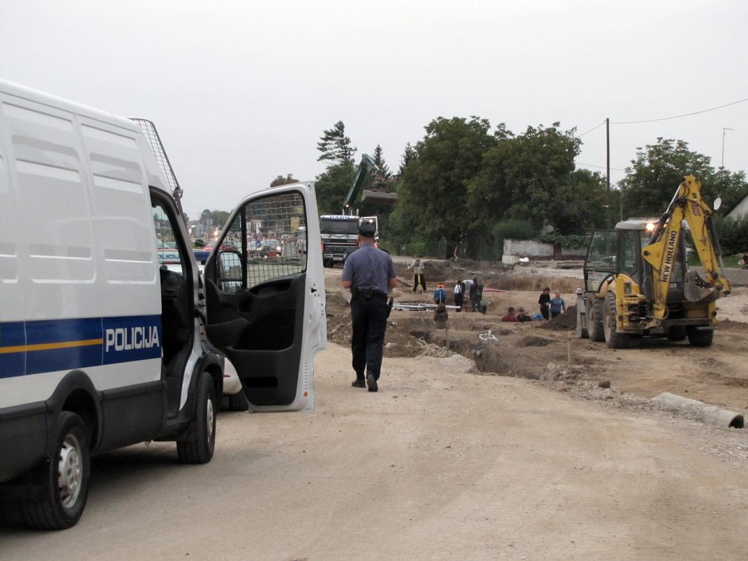 Ljudske kosti pronađene iskopavanjem, ilustracija