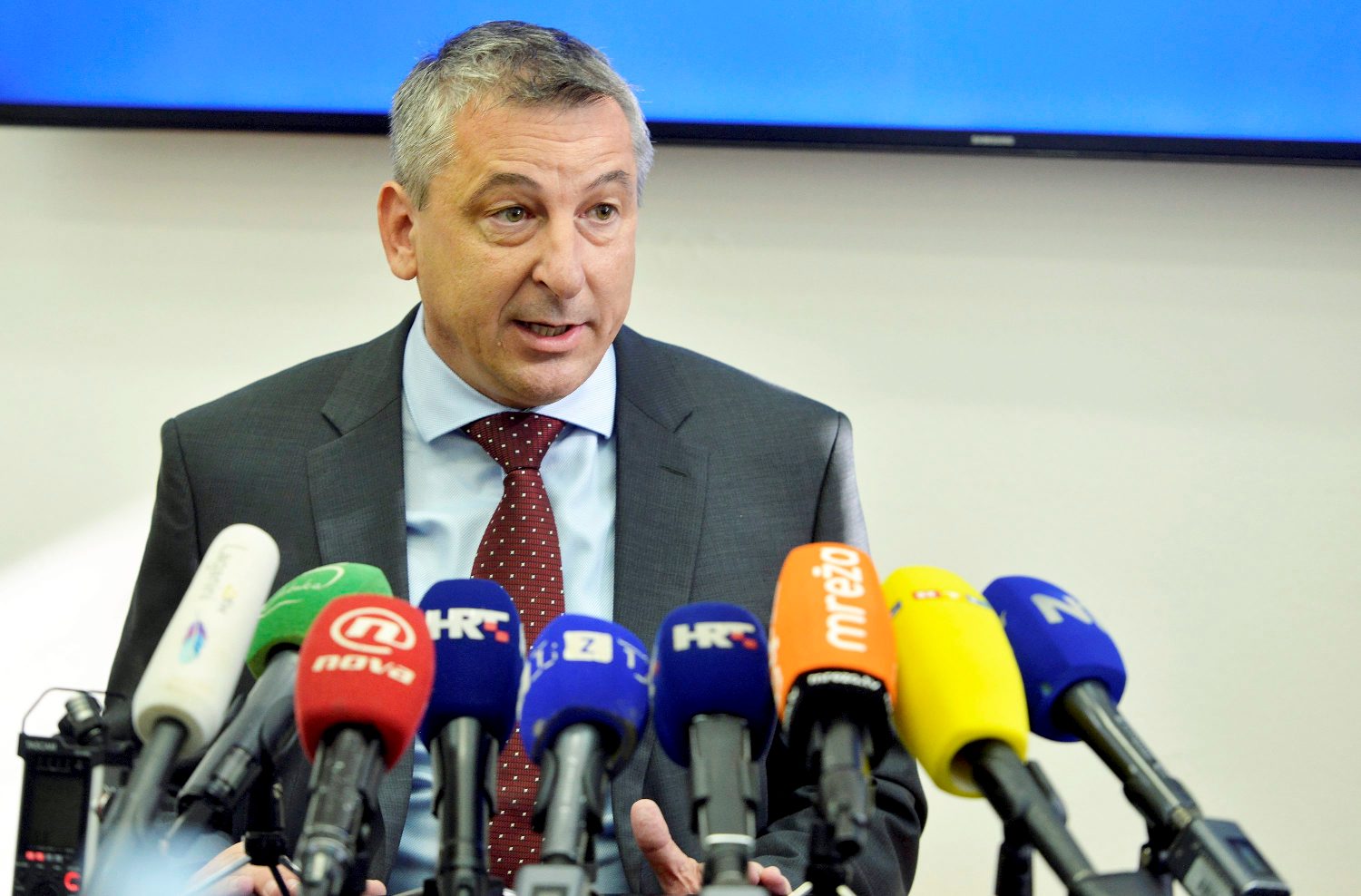 stromar_krediti3-290818