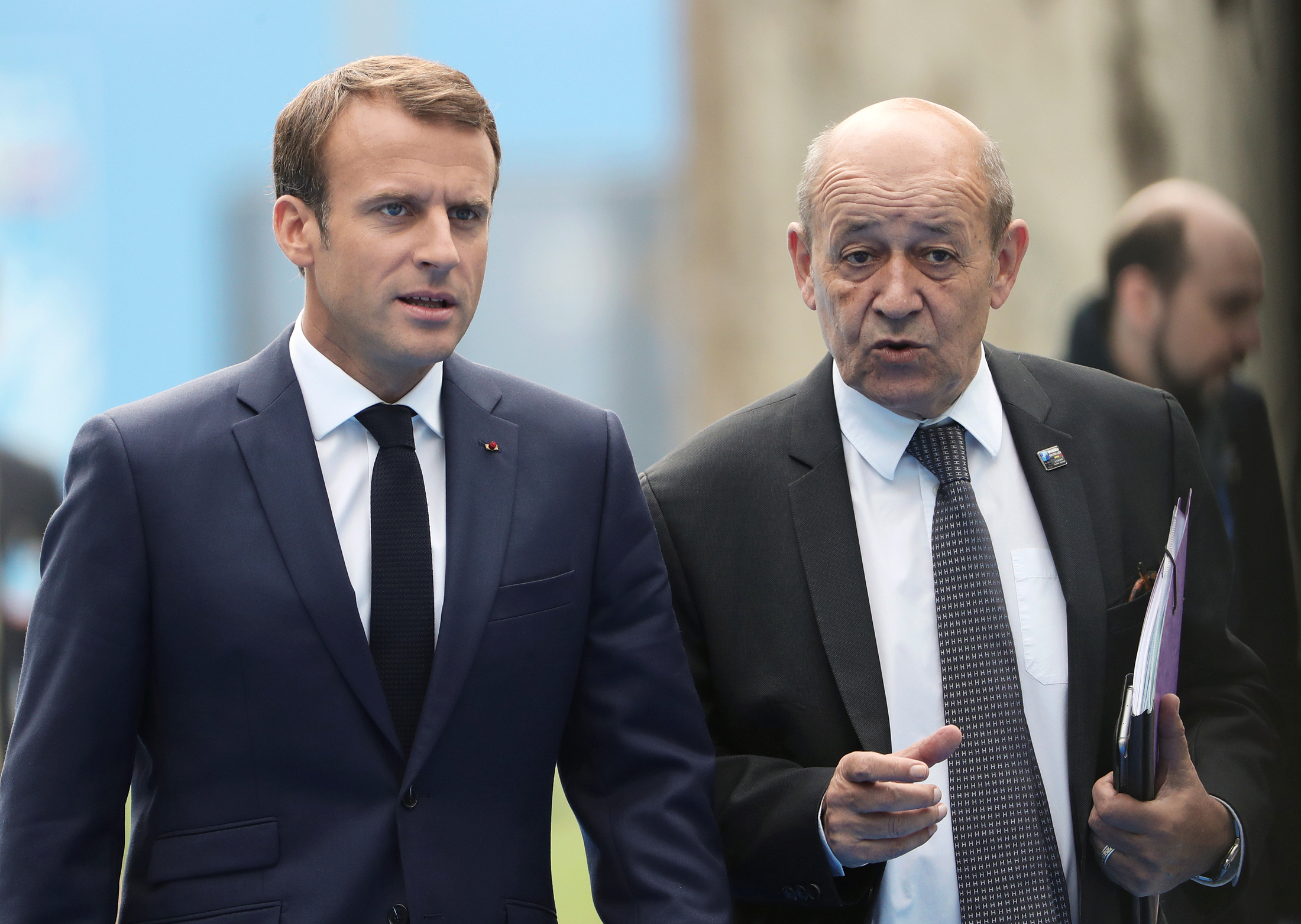 Francuski predsjednik Emmanuel Macron i ministar vanjskih poslova Jean-Yves Le Drian