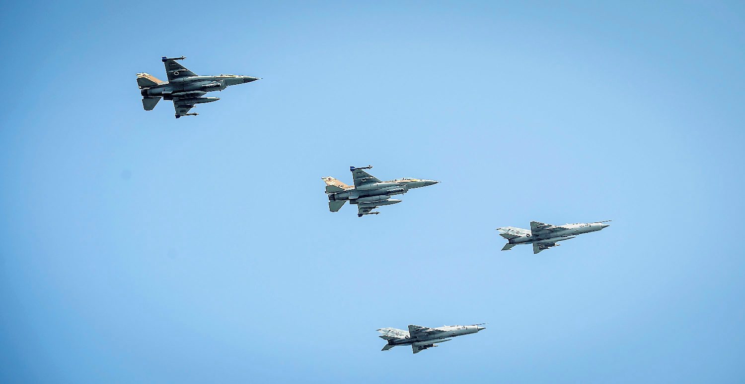 zrakoplovi_oluja1-050818