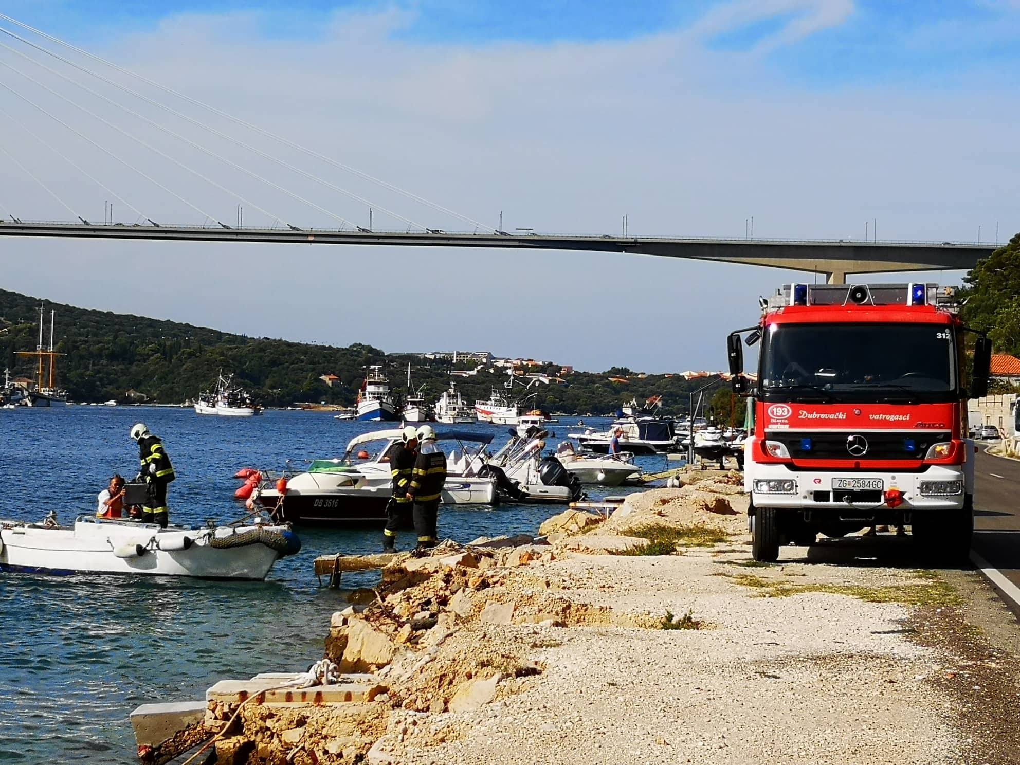 Gašenje požara na kočarici Palamida