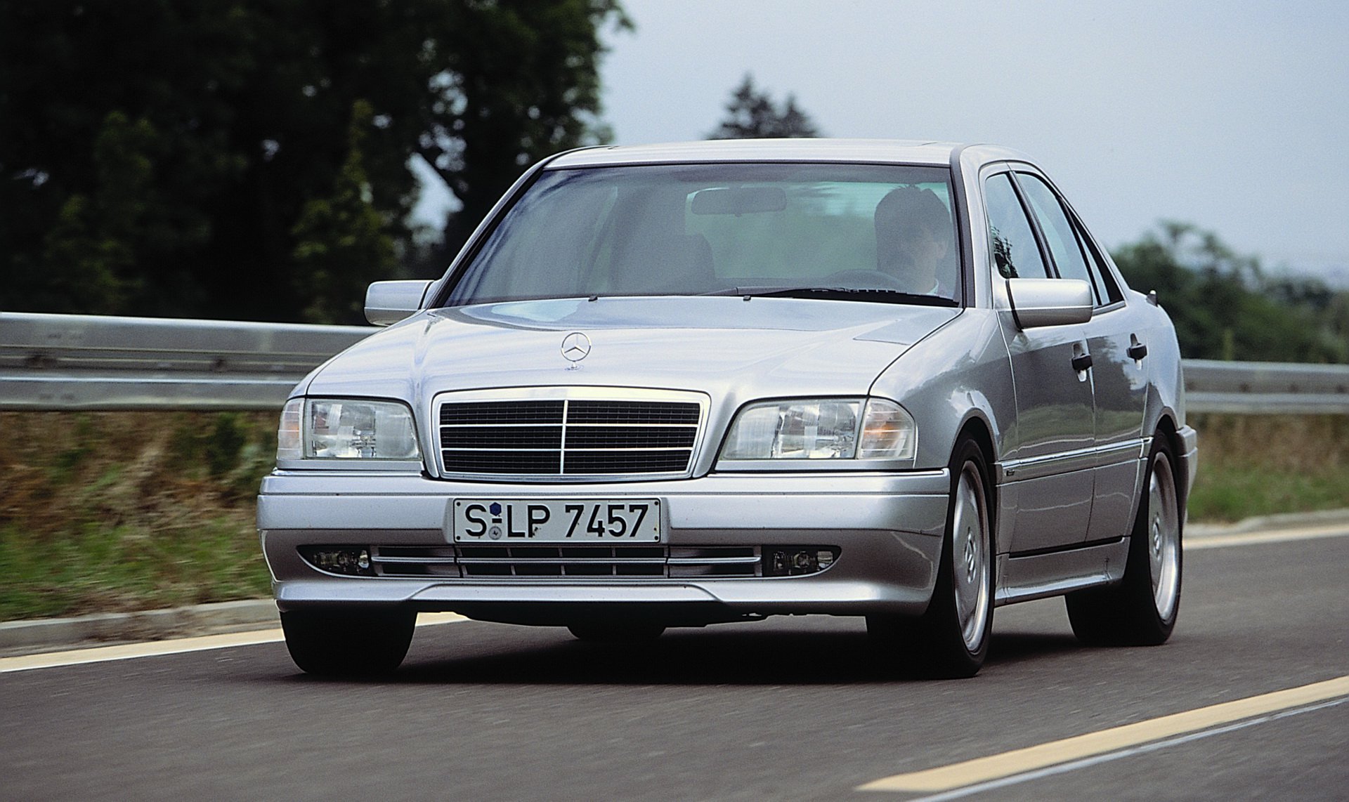 27a61d5c-mercedes_c36_amg_anniversary_03