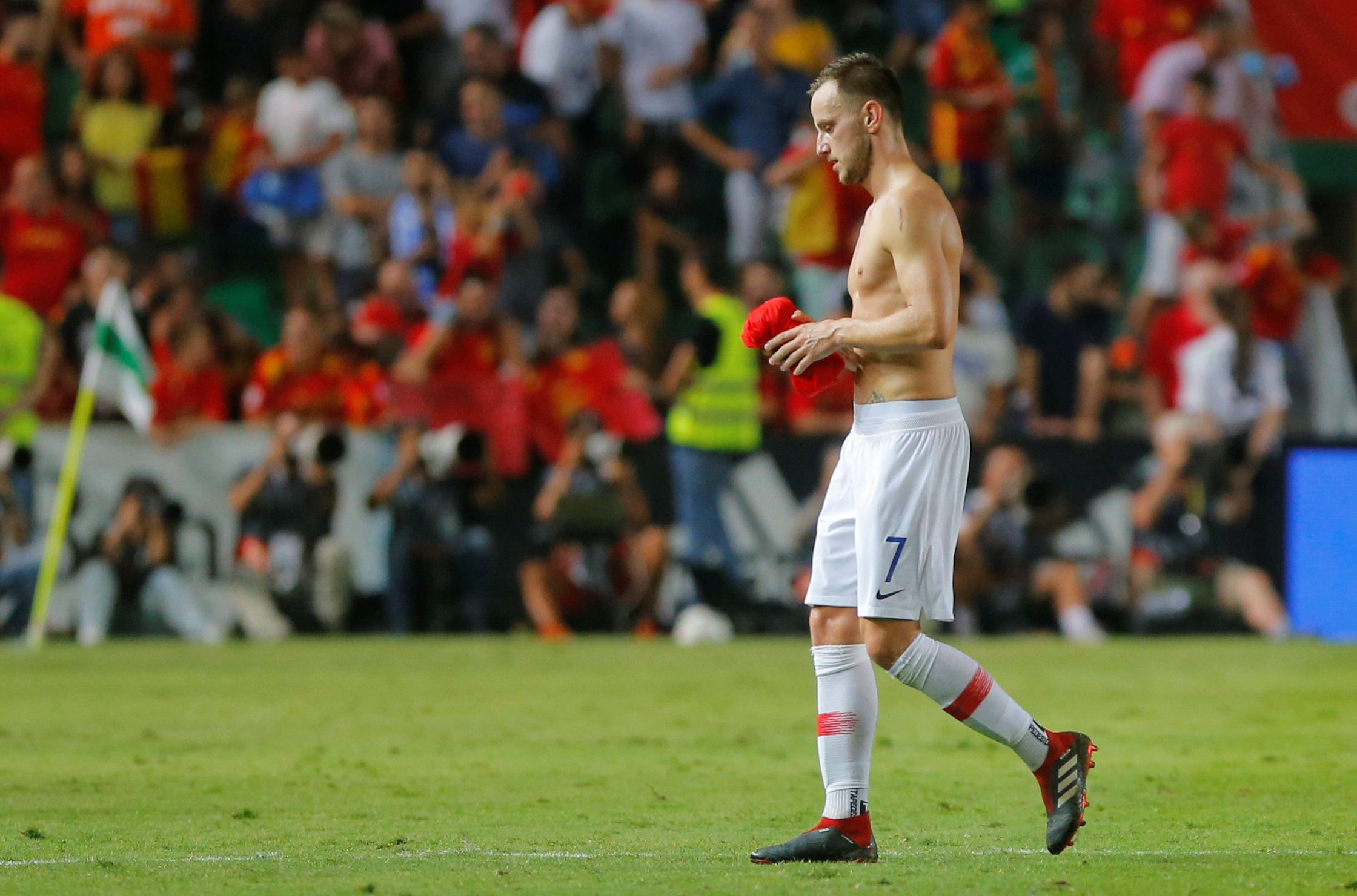 2018-09-11T205057Z_1692999385_RC170FBDEAD0_RTRMADP_3_SOCCER-UEFA-NATIONS-ESP-CRO