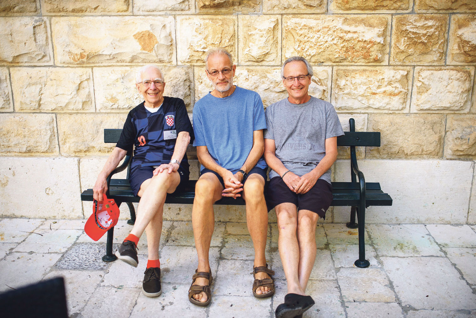 Profesori Julian Davies, Mervin Bibb i Roberto Kotler