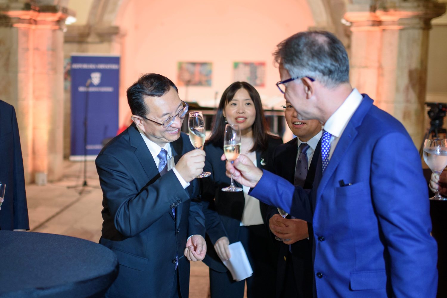 Kineski ministar kulture i turizma Lou Shugang i hrvatski ministar turizma Gari Cappelli