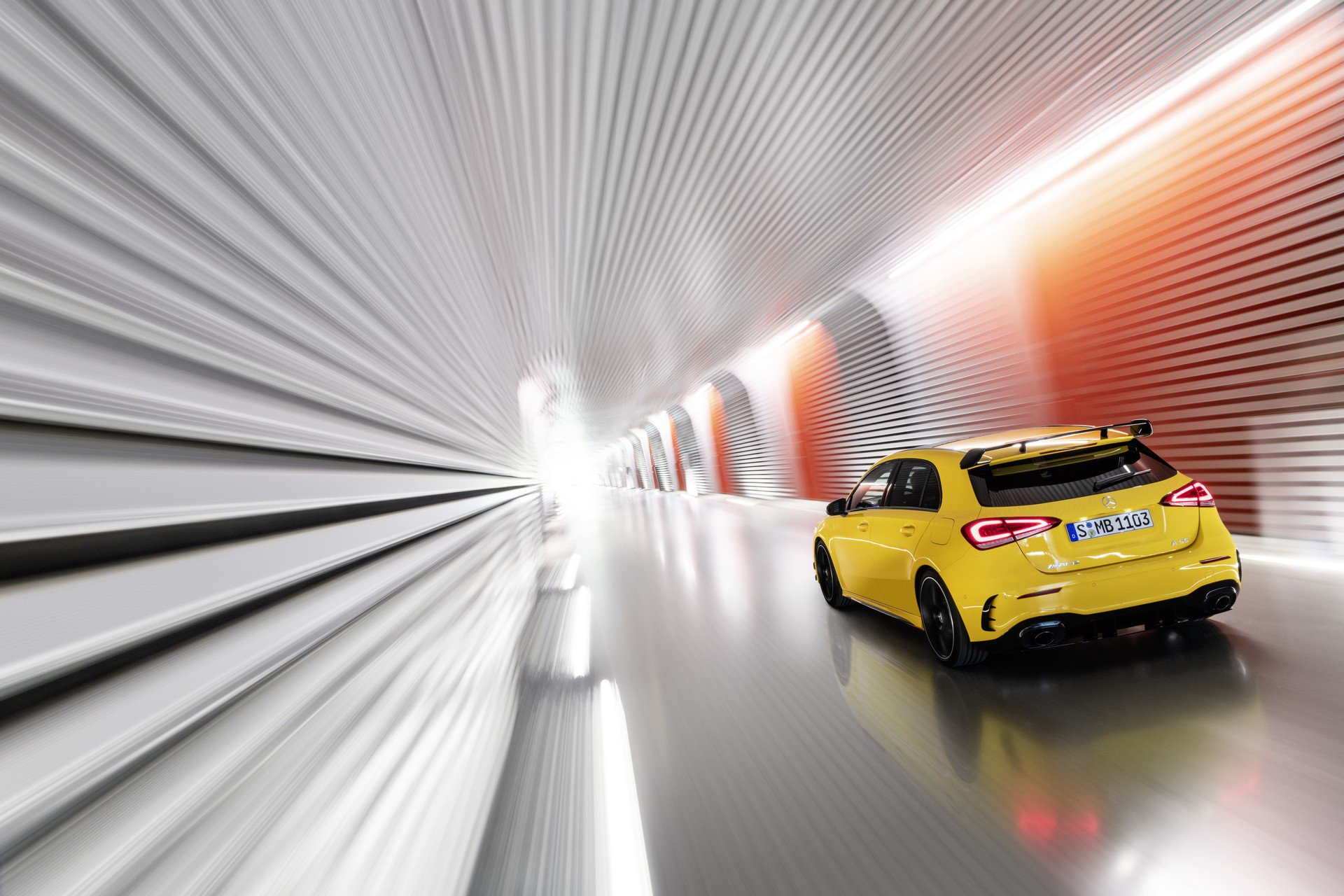 068e446f-mercedes-amg-a35-4matic-12