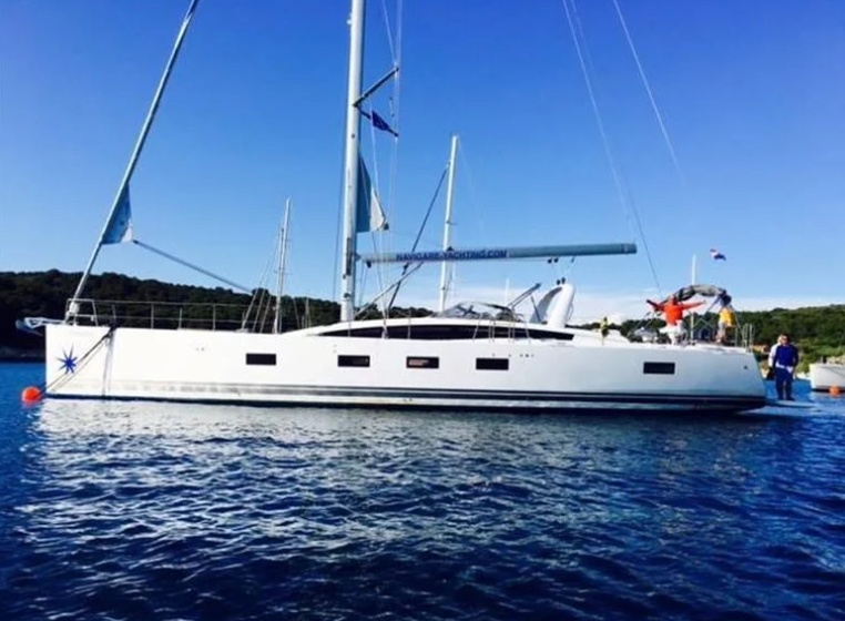 jedrilica Jeanneau 64