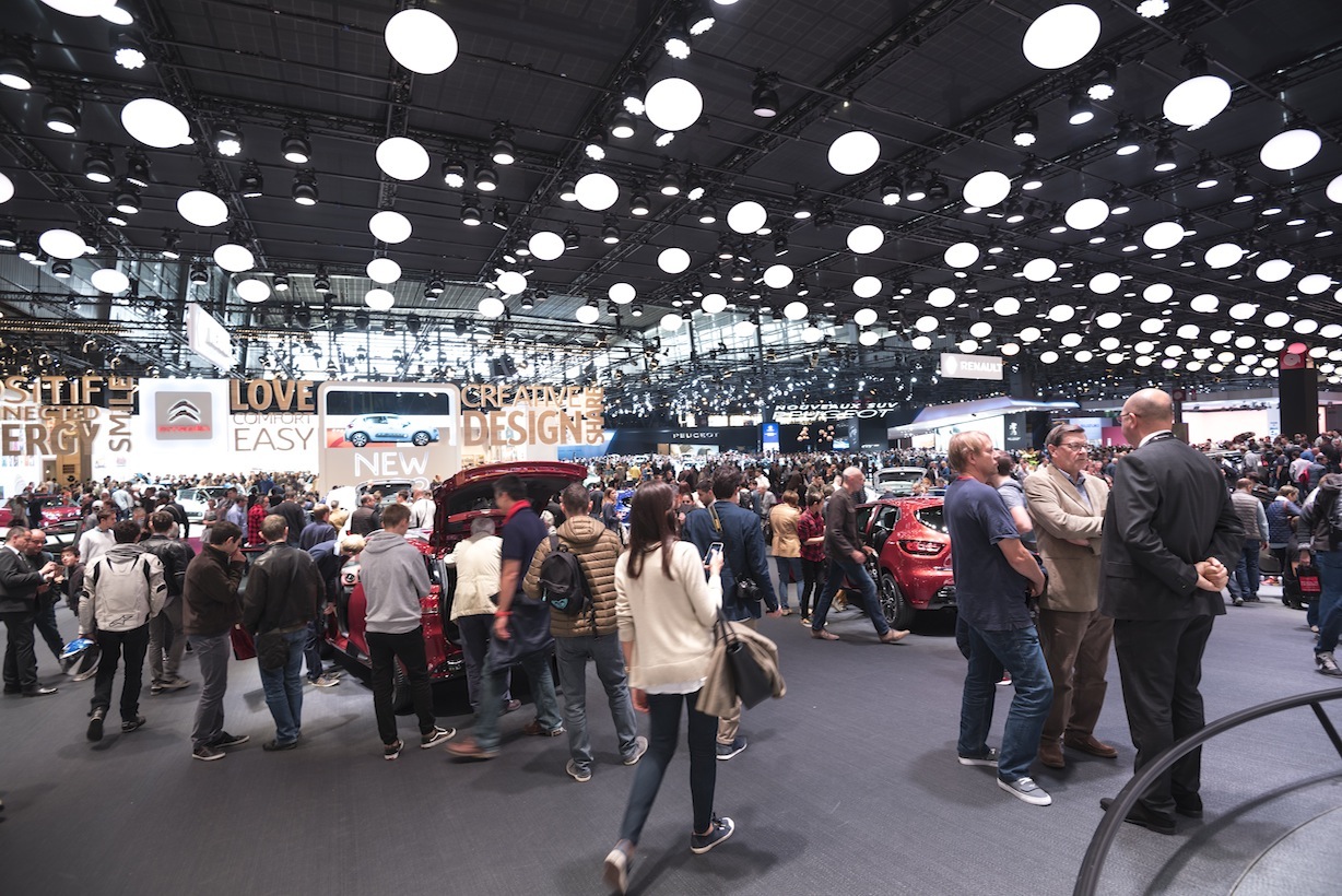 krassovsky_photo_stand-foule_def_011016_-003