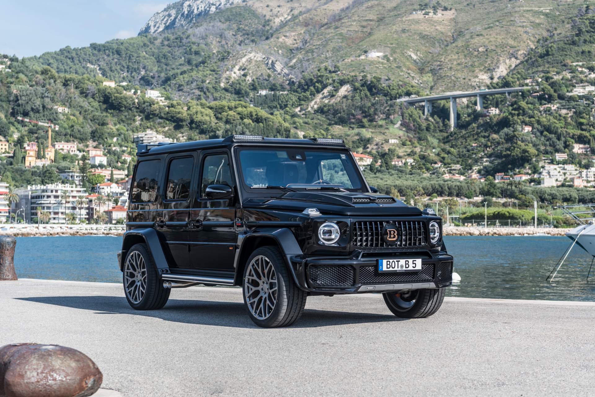 14cef239-brabus-700-widestar-based-on-mercedes-amg-g63-59