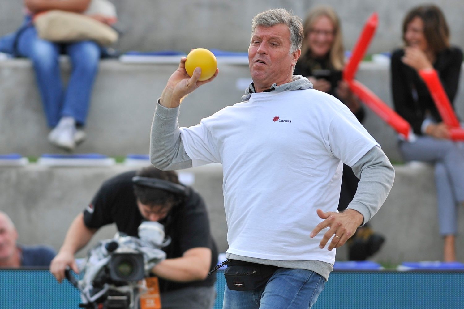 kugla_humanitarci01-310818