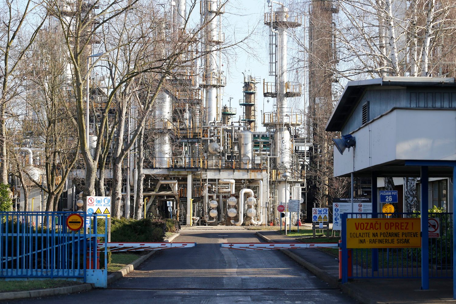 Pogoni Rafinerije nafte Sisak