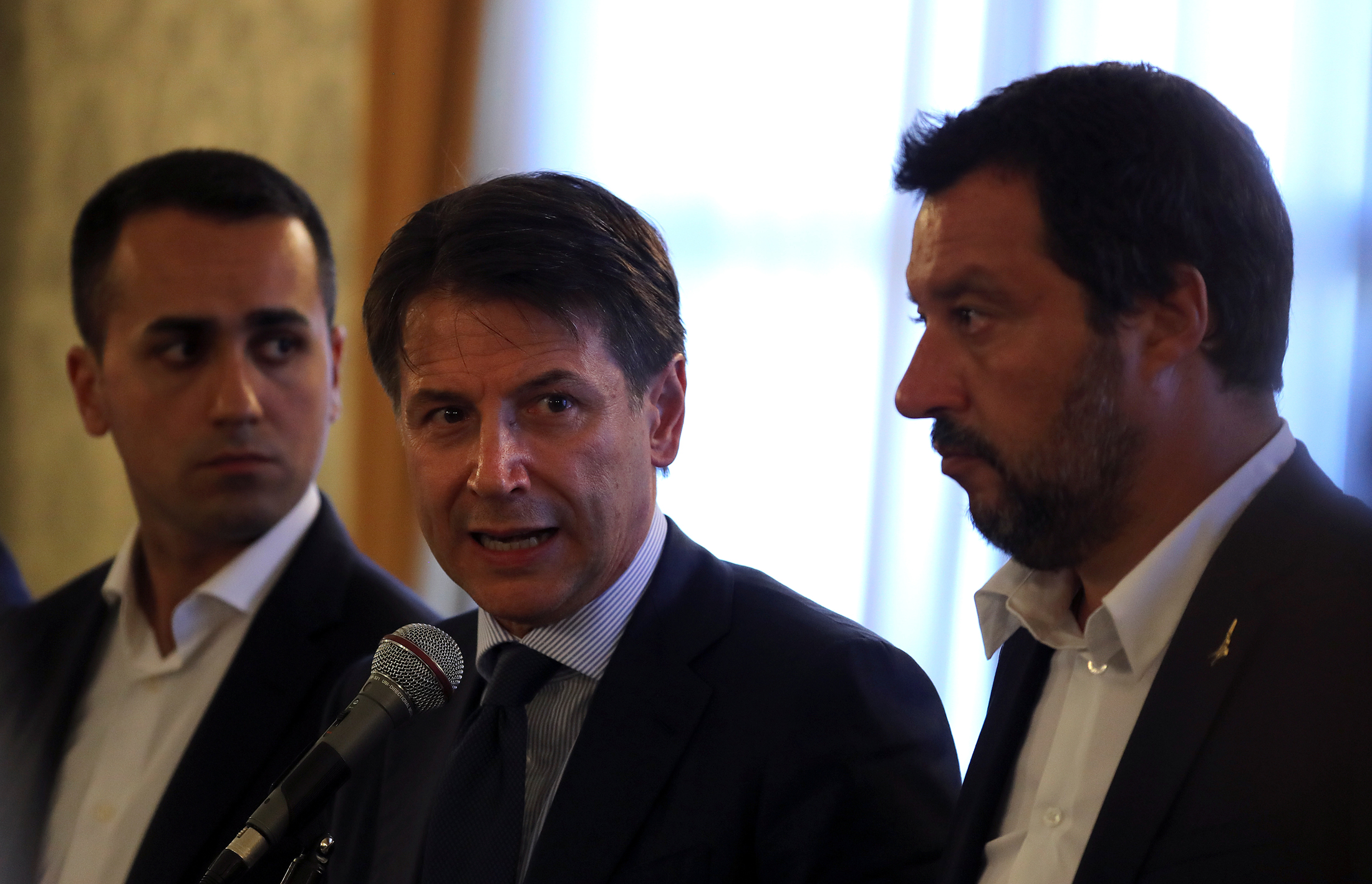 Na fotografiji: Luigi Di Maio, Giuseppe Conte i Matteo Salvini