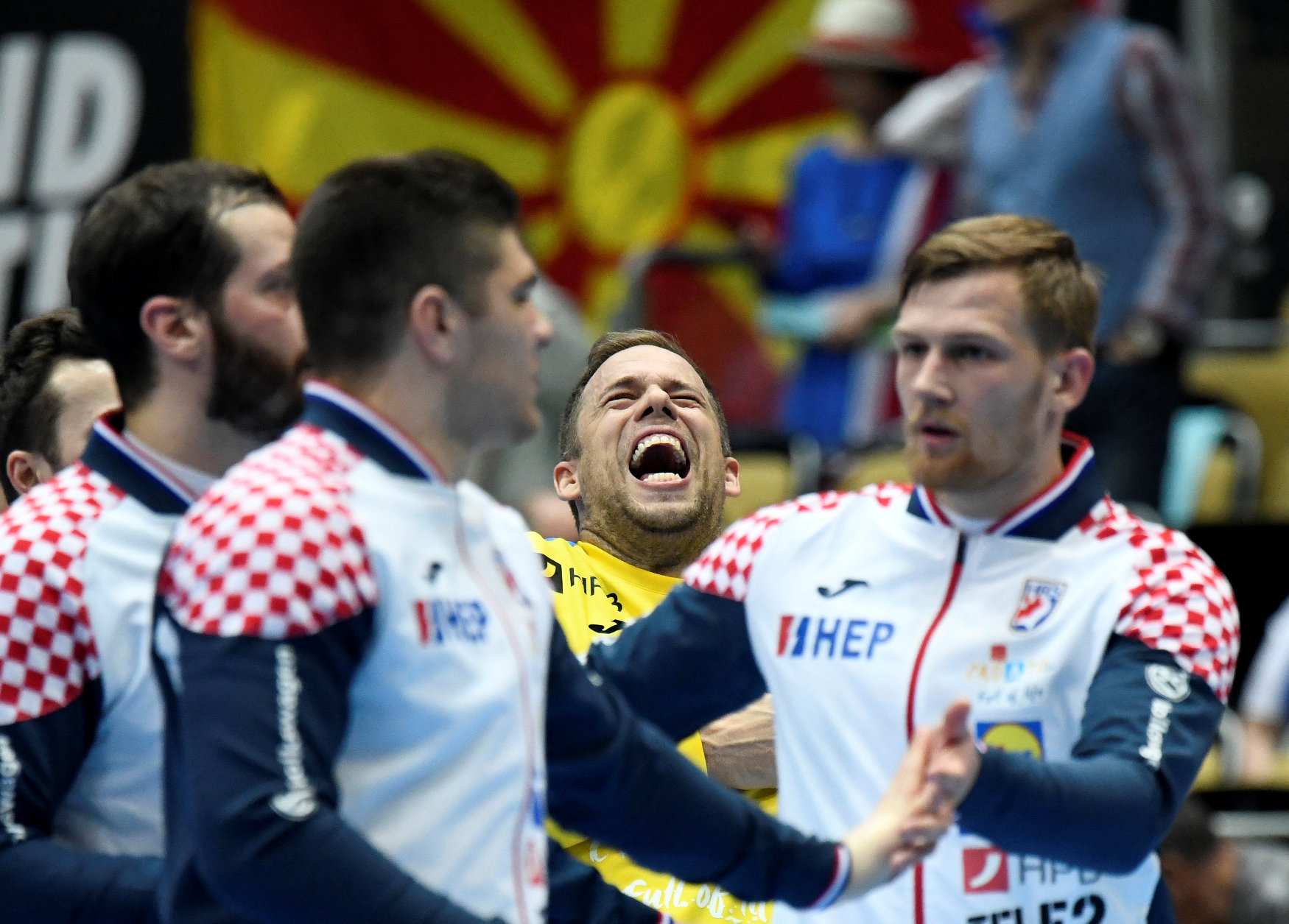 2019-01-13T171359Z_117031803_RC1E12DB8020_RTRMADP_3_HANDBALL-WORLD