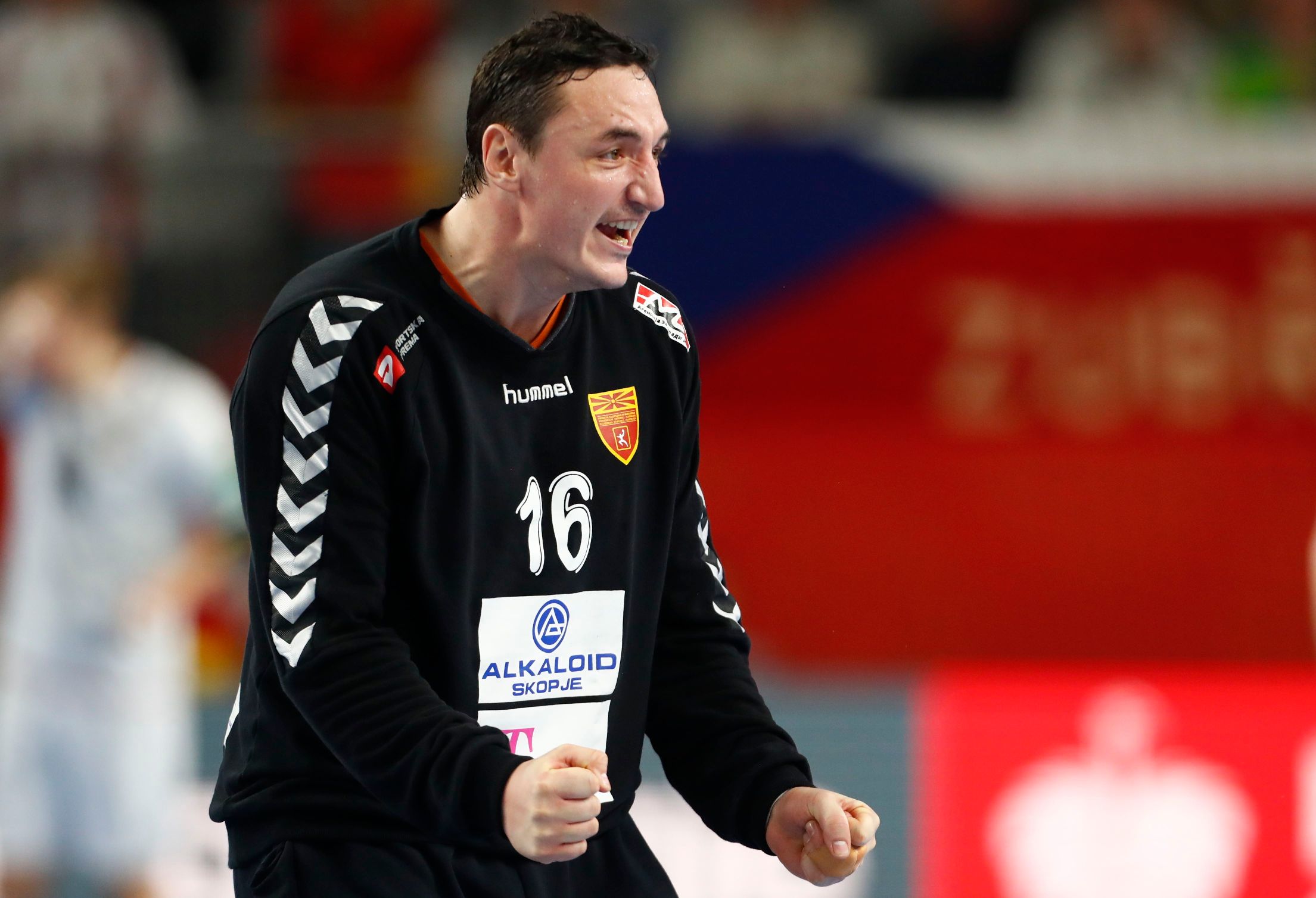 2018-01-23T200300Z_473726500_UP1EE1N1JOZMH_RTRMADP_3_HANDBALL-EUROPE-MKD-CZE