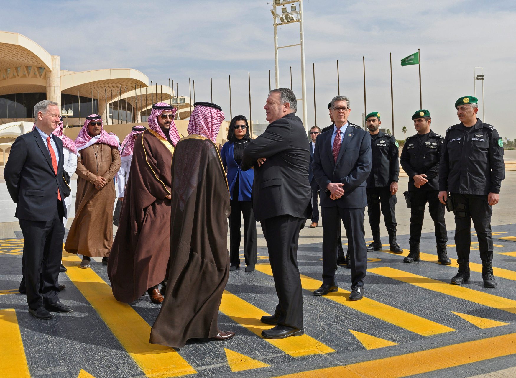 2019-01-14T095936Z_1408468144_RC1F2F906530_RTRMADP_3_USA-POMPEO-SAUDI-ARABIA (1)