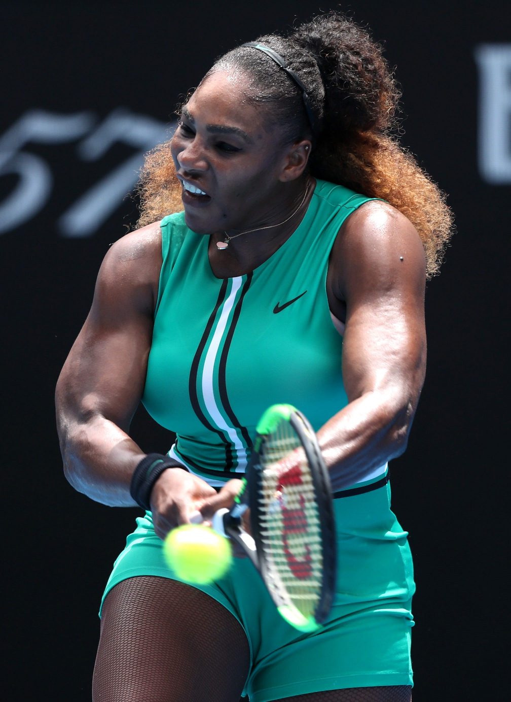 2019-01-15T024000Z_306423734_UP1EF1F07EN6R_RTRMADP_3_TENNIS-AUSOPEN