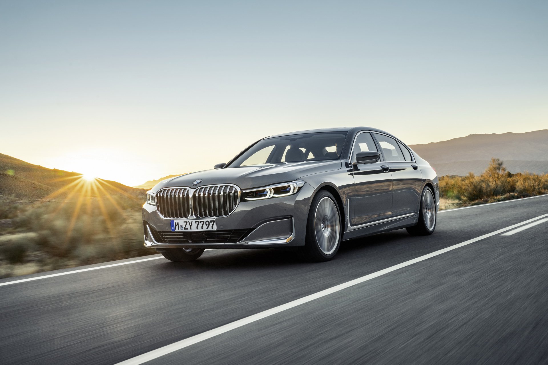 7d18b9e9-2019-bmw-7-series-37