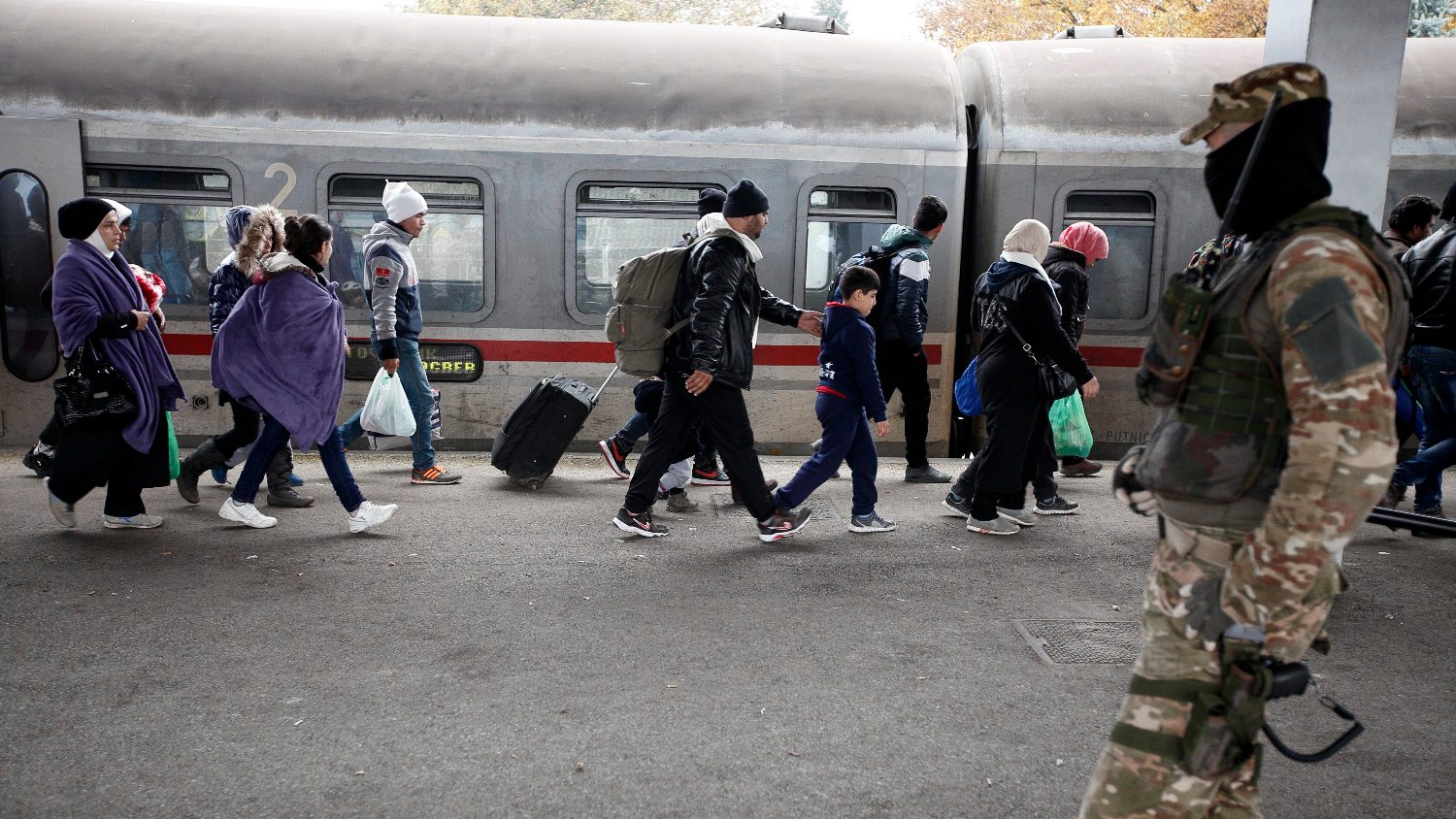 izbjeglice_dobova18-291015