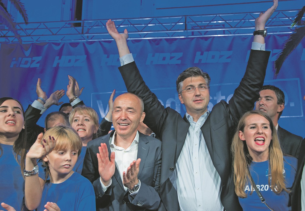 hdz-split37-070916_1