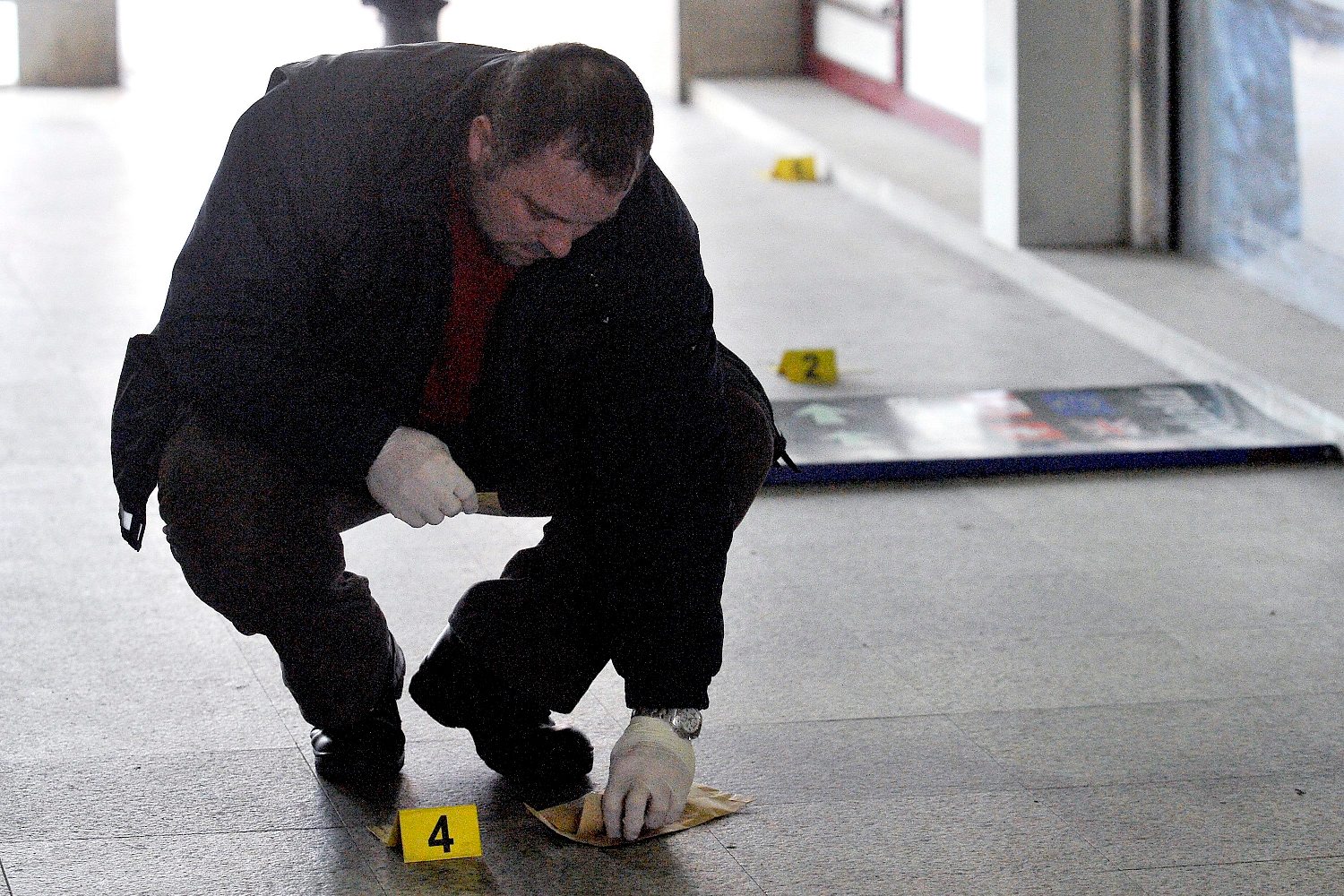 pljacka_mjenjacnica1-220119