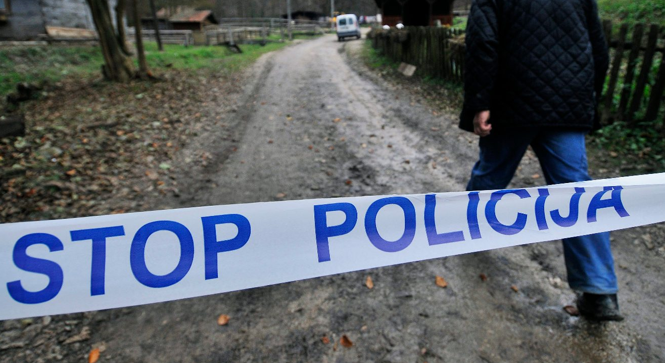 pozar_eko_selo3-141009