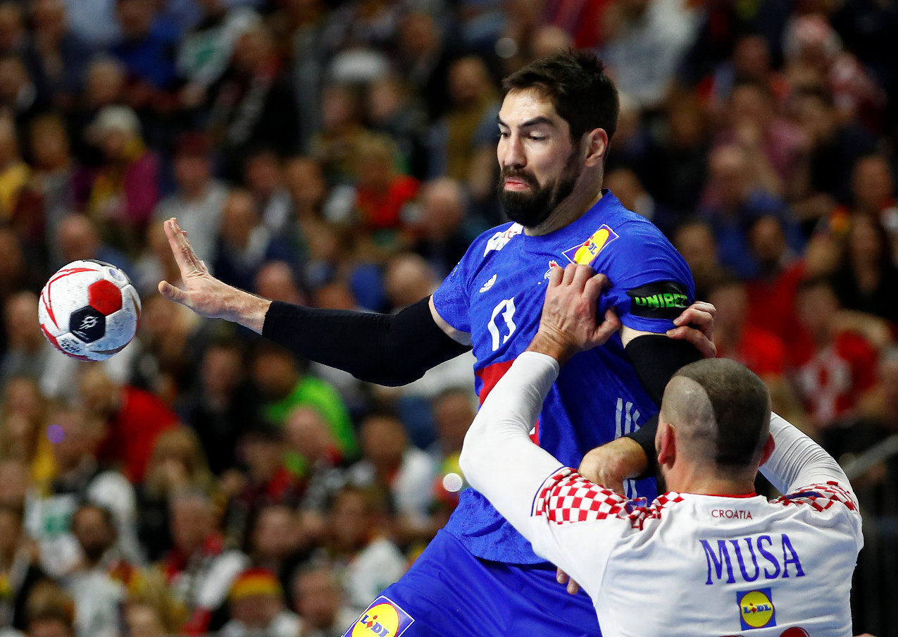 2019-01-23T174023Z_1114885687_RC15AC18C470_RTRMADP_3_HANDBALL-WORLD