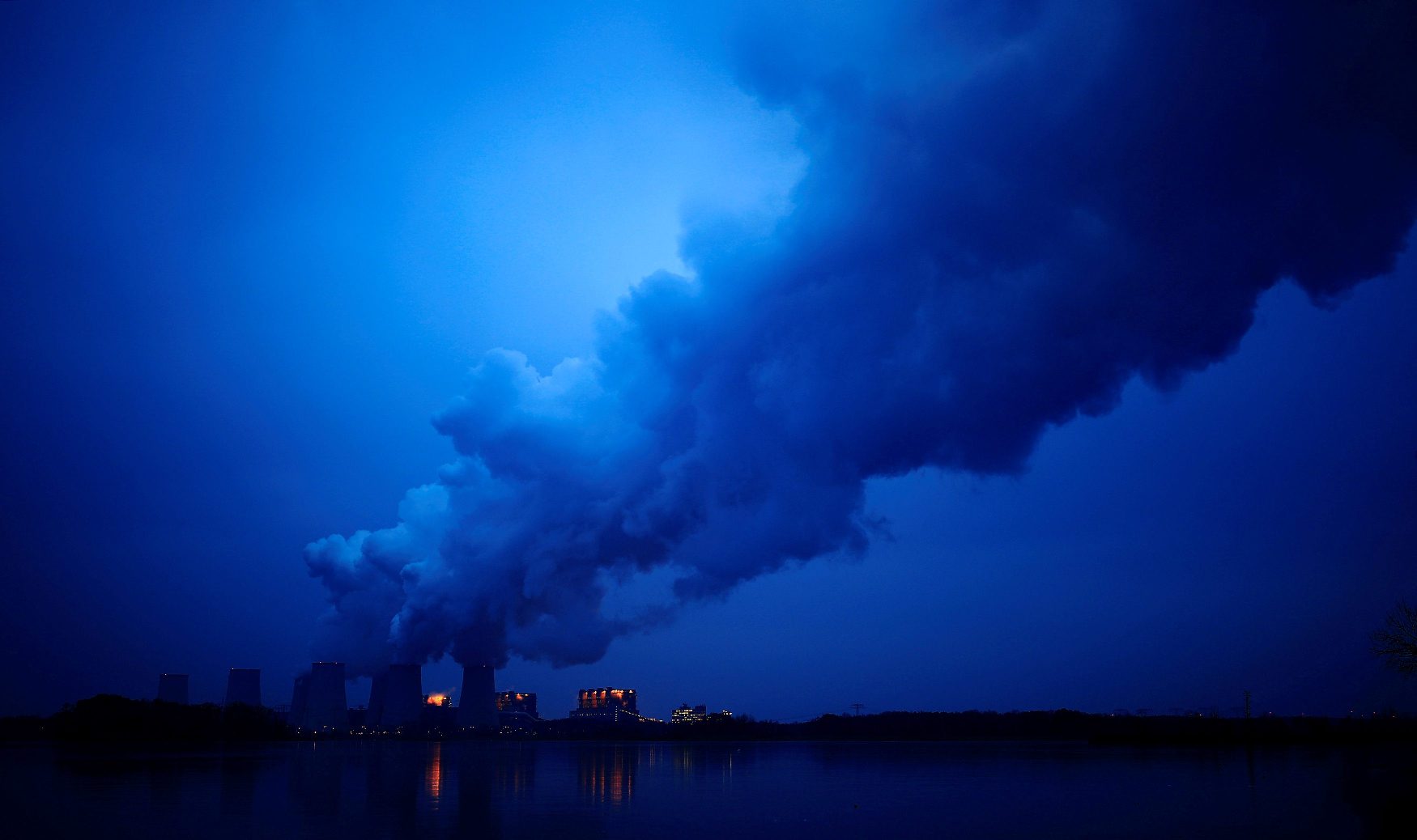 Elektrana kompanije Lausitz Energie Bergbau u Jaenschwaldeu