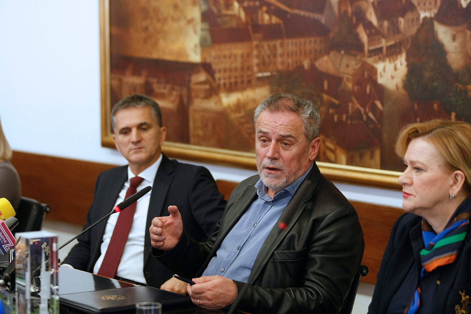 zicara_ugovor1-030119