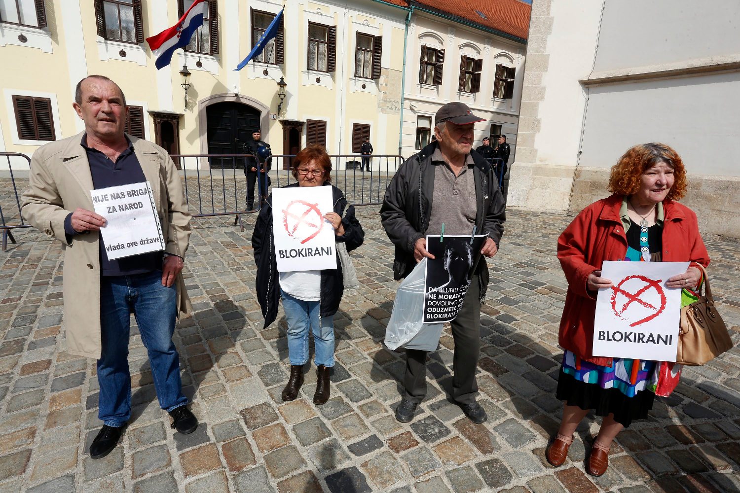 Prosvjed udruge 'Blokirani'