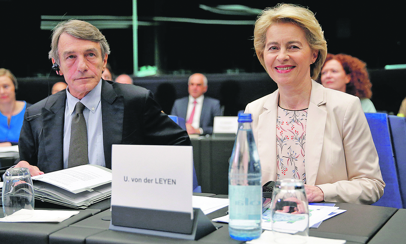 Predsjednik Europskog parlamenta David-Maria Sassoli i buduća šefica Europske komisije Ursula von der Leyen  