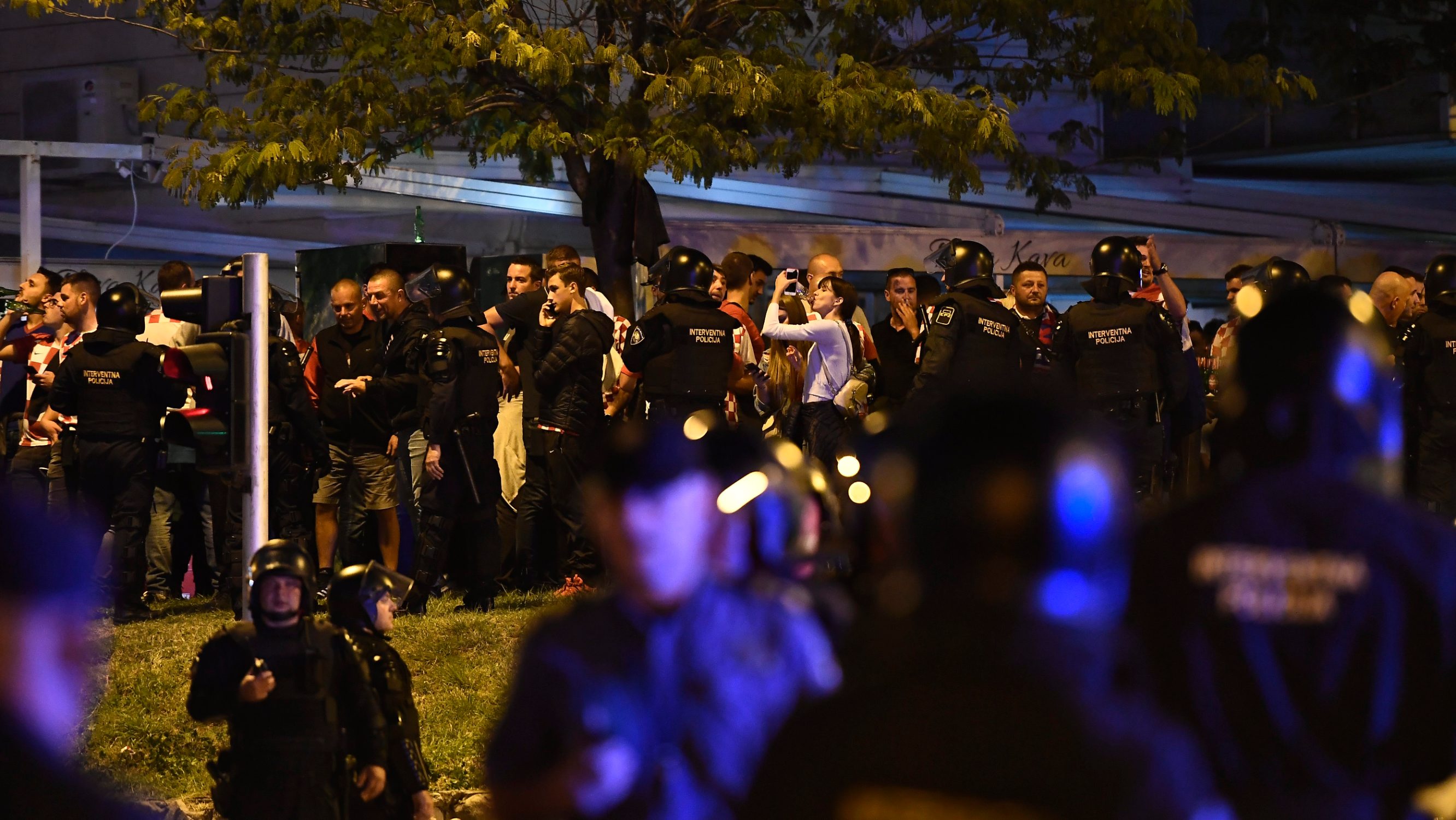 policija_navijaci7-101019