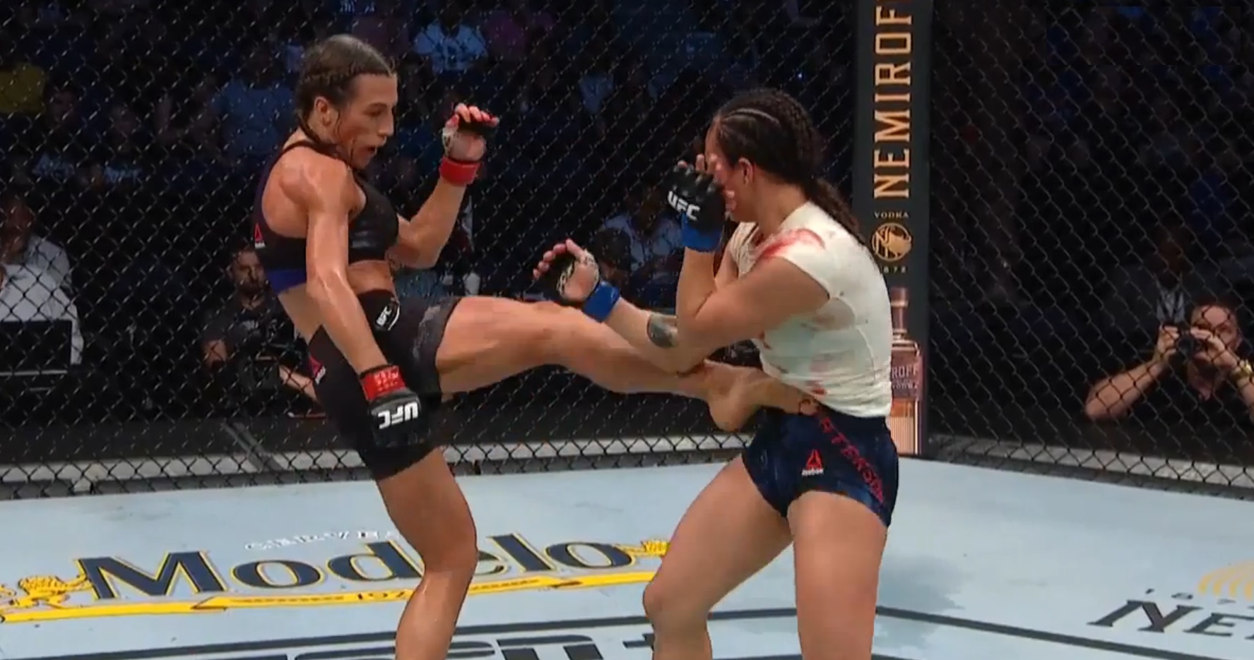 Jedrzejczyk vs. Waterson