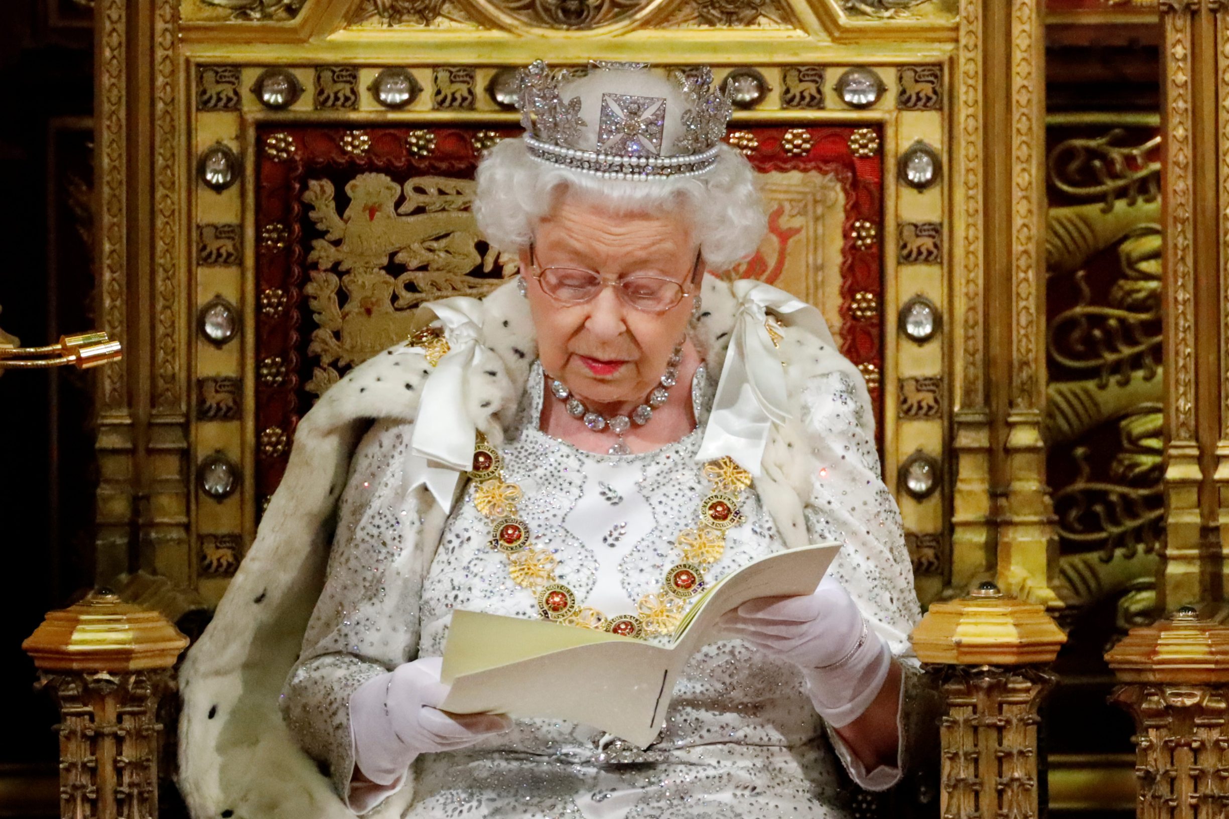 Britanska kraljiva Elizabeta tijekom svog govora u Domu lordova u Westimnsterskoj palači u Londonu